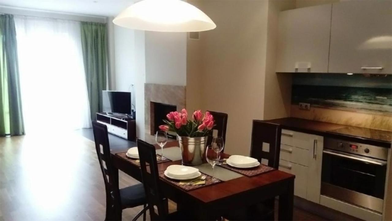 Ferienwohnung Kungu 25 Oldtown & Free Parking Riga Exterior foto